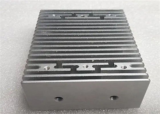 OEM Standar Aluminium Alloy Profil Ekstrusi Roller Bentuk Roller Anodizing