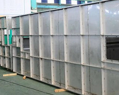 Proses Pengelasan Lembar Logam Standar Pemotongan Laser Presisi Tinggi