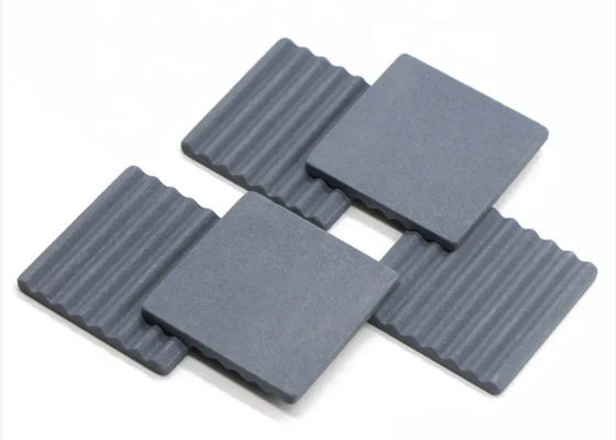 SiC / SIO2 Keramik Heat Sink Universal Ketahanan Korosi yang sangat baik