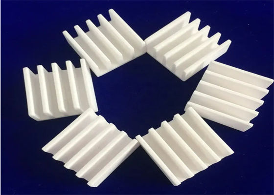 Universal Heat Sink Keramik Ketahanan Korosi Kekuatan Tinggi