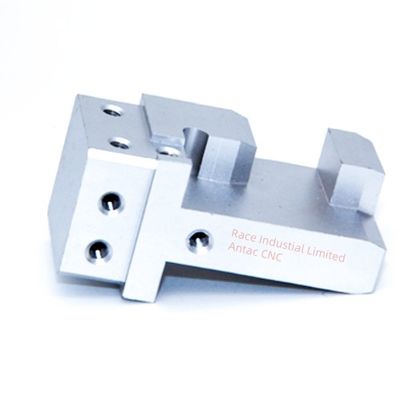 100% Inspeksi Precision CNC Milling Parts untuk hasil yang halus dan akurat
