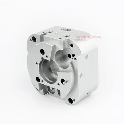 Bagian mesin CNC aluminium yang tak tertandingi dan presisi dengan laporan inspeksi ukuran penuh