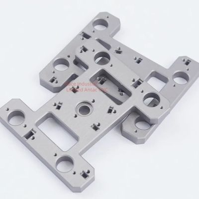 Bagian Mesin CNC Titanium Presisi Tinggi Persyaratan Manufaktur Industri Komponen