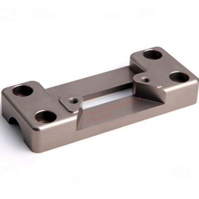 Konsisten Precision CNC Machining Parts Manufacturing Components Solusi Industri