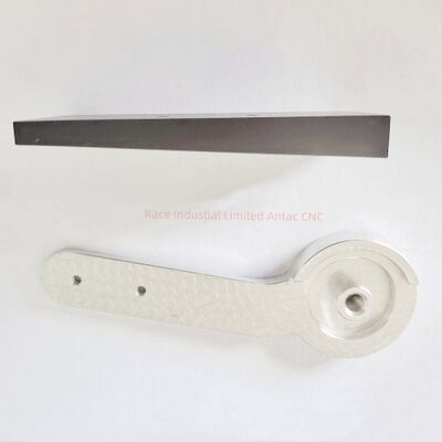 0.03 Karat permukaan Bagian mesin CNC dengan inspeksi SGS/CITIC dan bahan yang dapat disesuaikan untuk komponen presisi